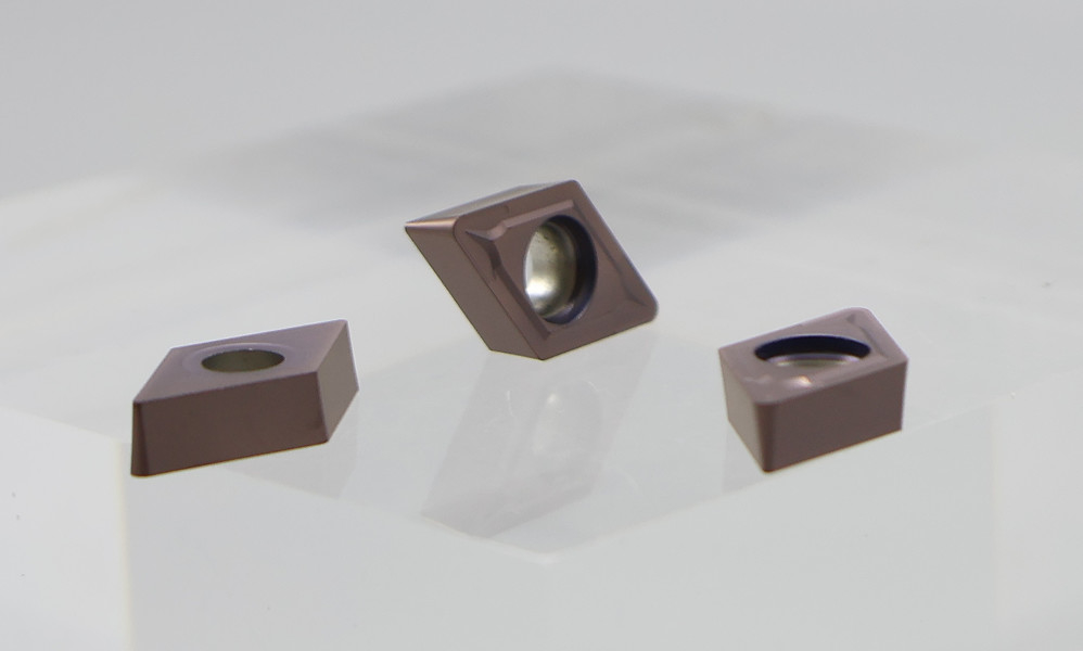 DCMT11T308 CNC Carbide Insert Cutter Ferramentas de torneamento externas Ferramenta de corte de torno de inserção de carburo para semiacabamento de aço DC