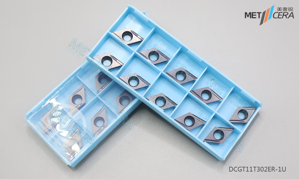DCGT11T302 CNC Carbide Insert Grounded External Turning Lathe Cutter Tool para aço de baixa alimentação