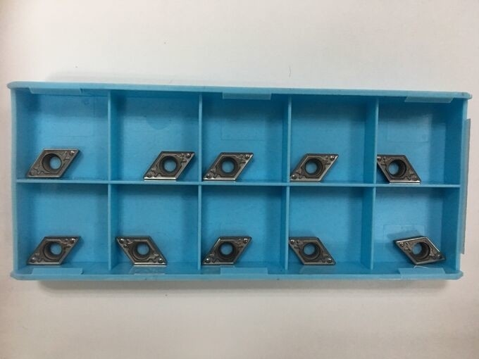 Anticorrosivo Cermet Turning Inserts Resistência a altas temperaturas DCMT DCMT07 DCMT11