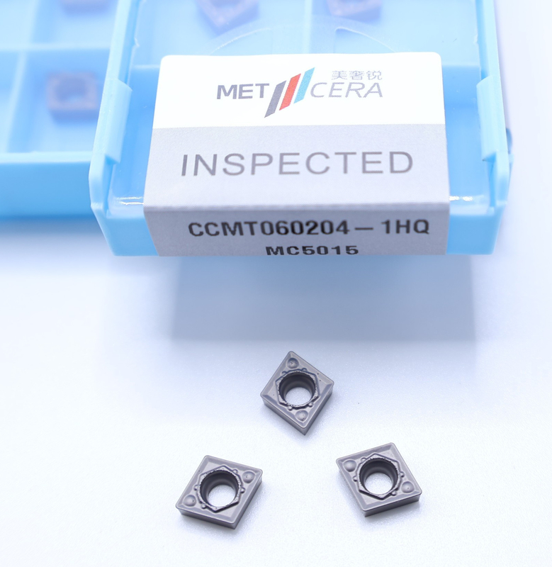 Superfície lisa MC5015 Grau CCMT060204-1HQ Ferramentas de corte de cermet inseridas com boa resistência à fratura