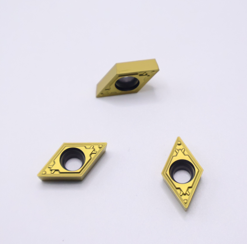 CCMT11T304-1HQ PV3115 Ferramentas de corte cermet revestidas de ouro inseridas para resistência superior à fratura