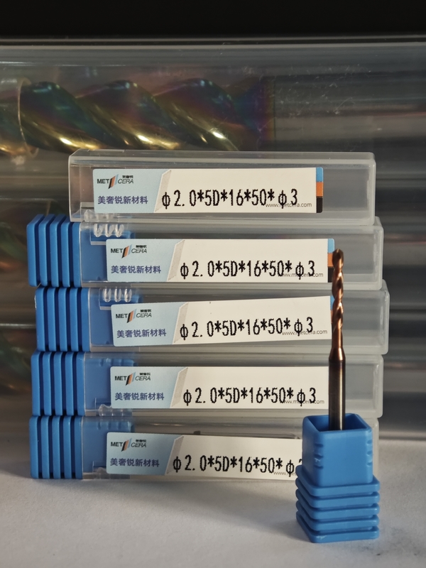 Dureza HRC55-60 Ferramenta de corte de perfuração 5D de carburo sólido φ2.0 x 5D x 16 x 50 x φ3mm