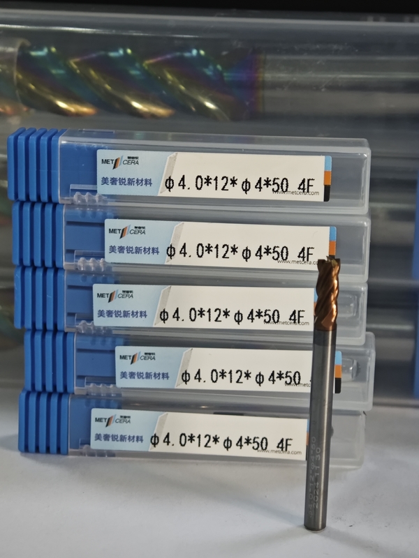 MPE4 Processamento de ácido carbídrico sólido 4F Flat End Milll 4mm φ4.0 x 12 x φ4 x 50mm AlCr Coating HRC55-HRC60