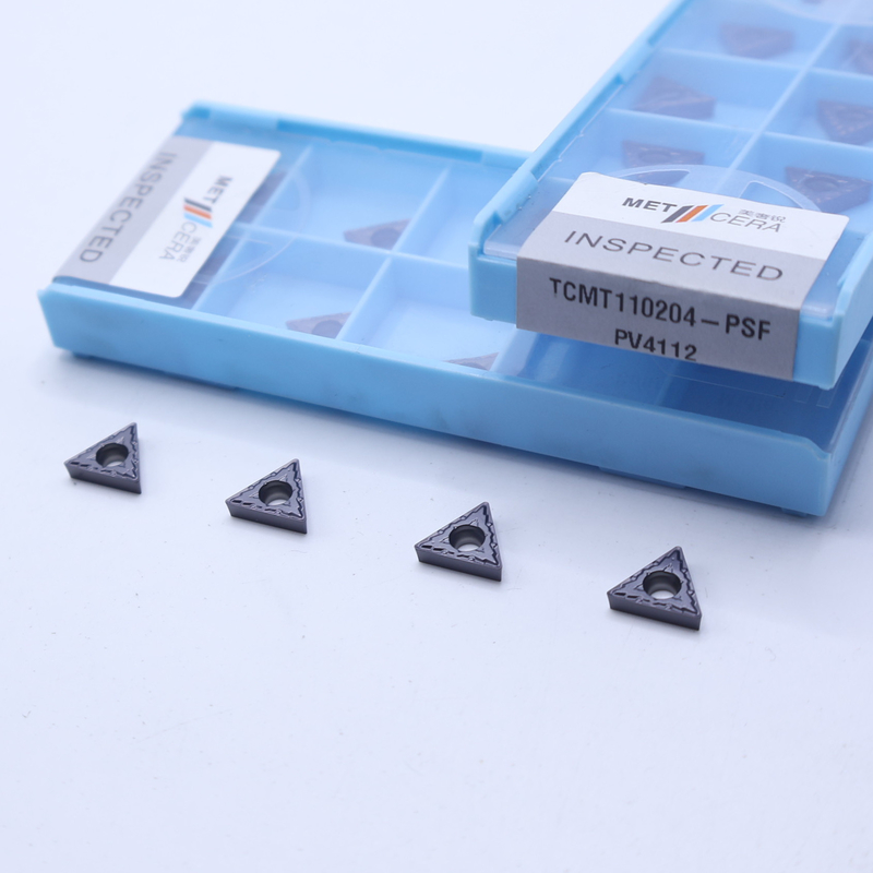 TCMT110204 Carbide de tungstênio inserção para torneamento interno PVD revestido PSF Finish chipbreaker Cinza cor de liga de aço peça de trabalho