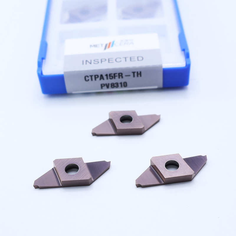 Inserções indexáveis para aço e aço inoxidável CTPA15FR-TH