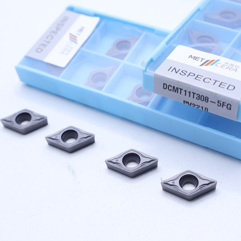 DCMT07 DCMT11 Inserções de Cermet no quebra-chips 5FG para torneamento externo e interno de aço