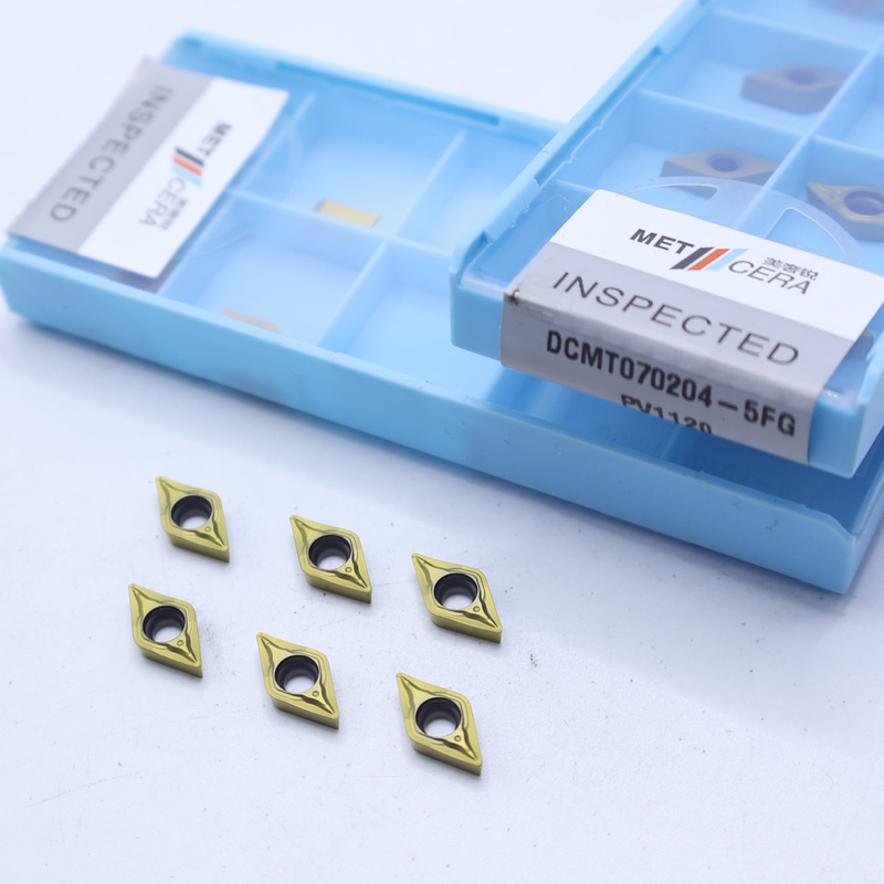 DCMT07 DCMT11 Inserções de Cermet no quebra-chips 5FG para torneamento externo e interno de aço