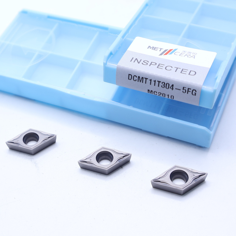 DCMT07 DCMT11 Inserções de Cermet no quebra-chips 5FG para torneamento externo e interno de aço