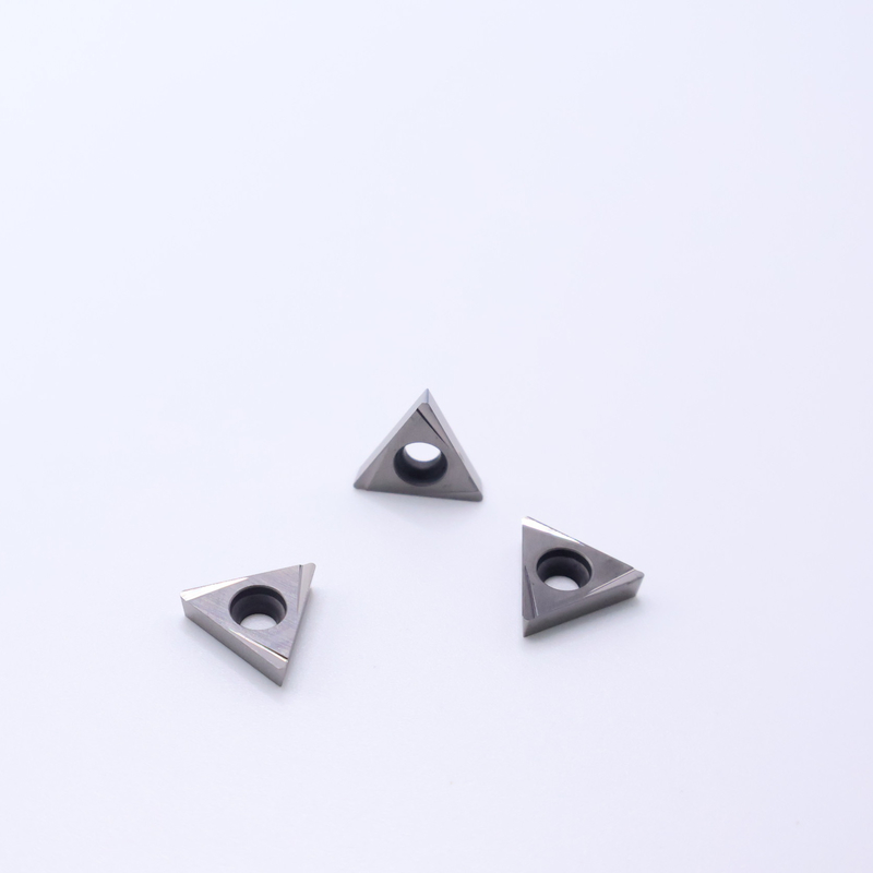 Inserções de acabamento de peças de trabalho de aço de liga baixa em quebra-chips de 4W com inserções de torneamento CNC Cermet TCGT11