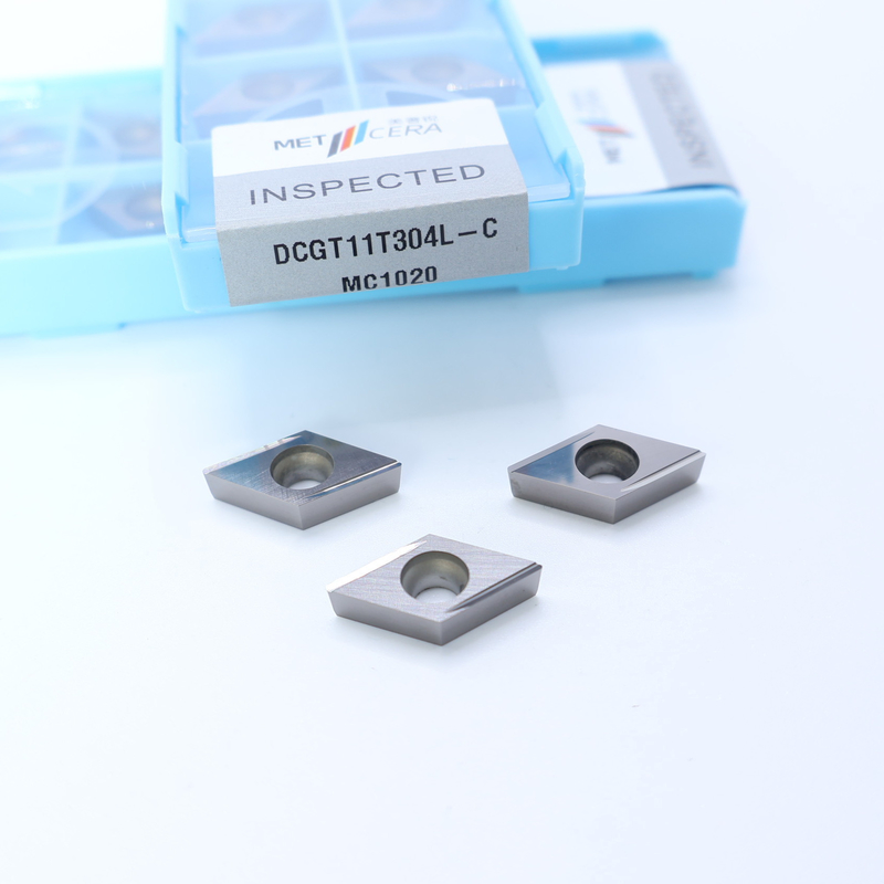 Cermet CNC Turning Insert DCGT07 DCGT11 C Finish Chip Breaker Material de metal Alta resistência ao desgaste Vantagem