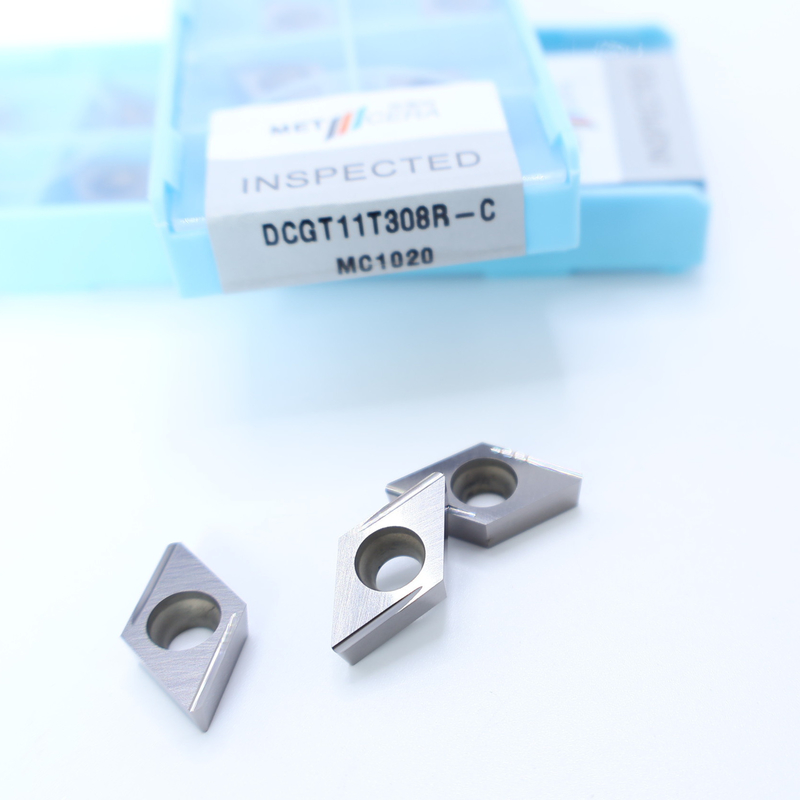 Cermet CNC Turning Insert DCGT07 DCGT11 C Finish Chip Breaker Material de metal Alta resistência ao desgaste Vantagem