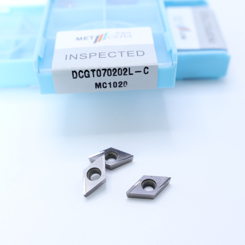Cermet CNC Turning Insert DCGT07 DCGT11 C Finish Chip Breaker Material de metal Alta resistência ao desgaste Vantagem