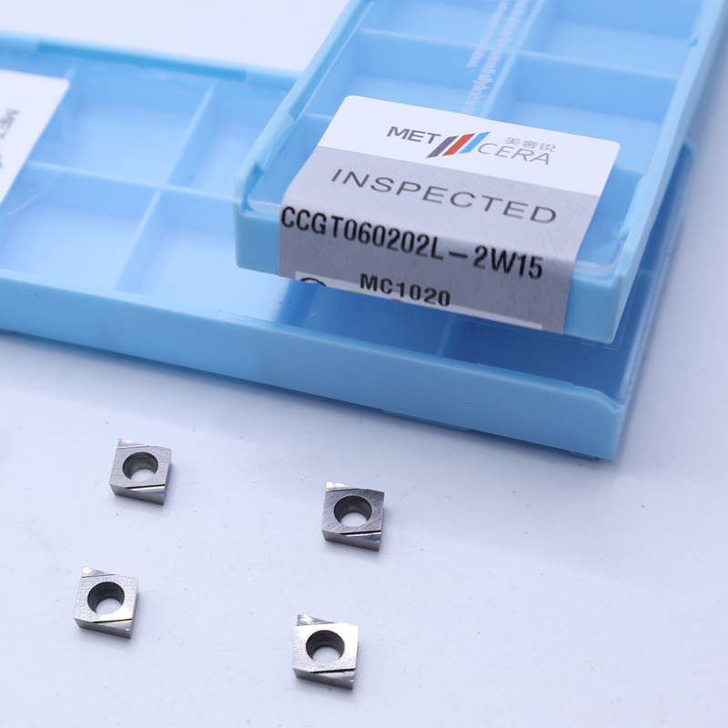 Cermet CNC Turning Insert CCGT06 com 2W15 Sharp Finish Chip Breaker para processamento de aço / metal / liga